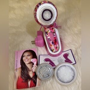 Soniclear Elite Antimicrobial Sonic Skin Cleansing System